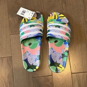 Adidas Adilette W FW 2529, multi colored floral